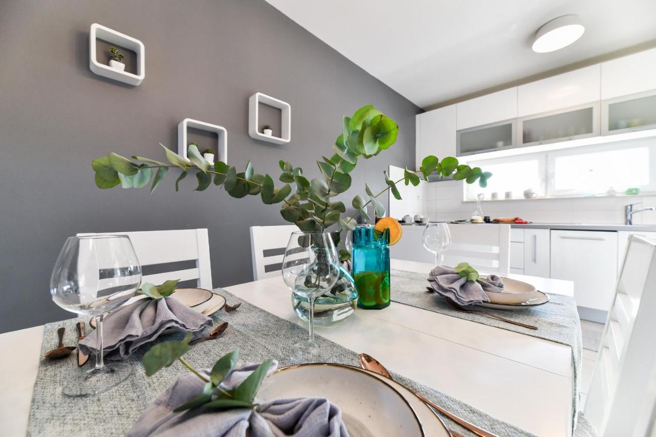 Deluxe Triplex Antea Villa Sukošan Dış mekan fotoğraf