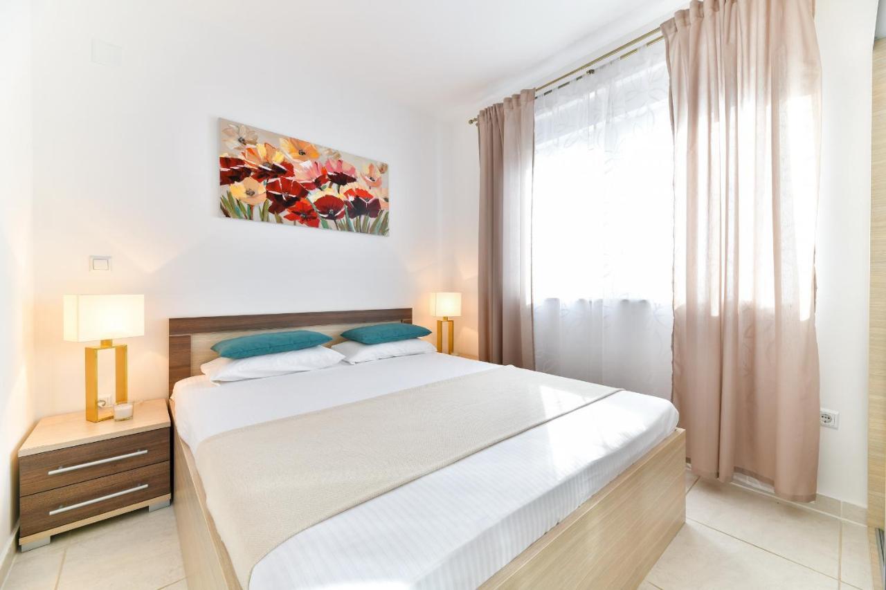Deluxe Triplex Antea Villa Sukošan Dış mekan fotoğraf