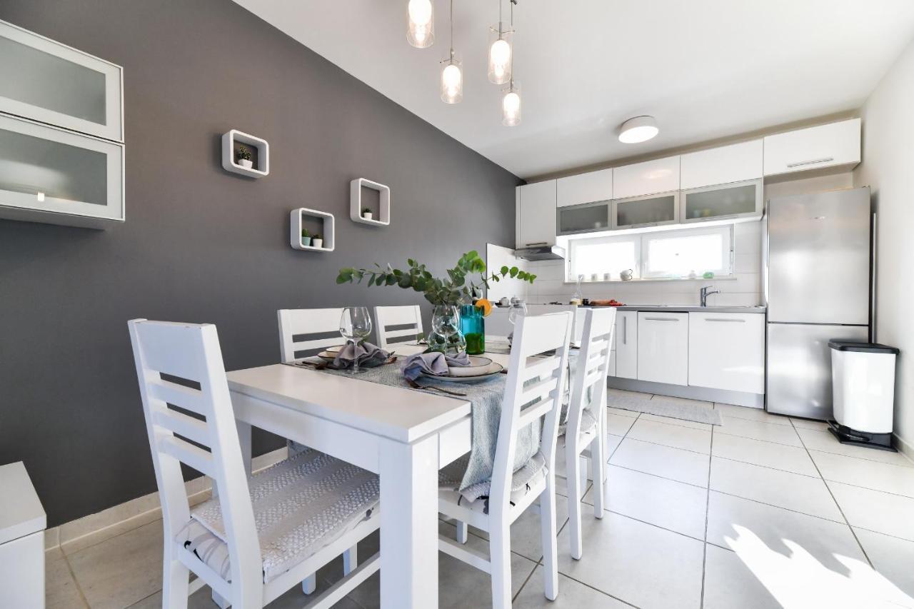 Deluxe Triplex Antea Villa Sukošan Dış mekan fotoğraf